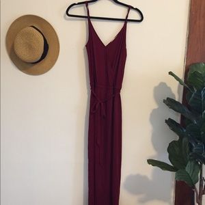 American Eagle maroon wrap-like dress